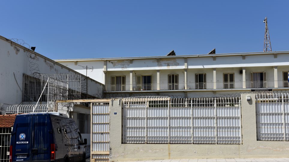 Φυλακές Κορυδαλλού: Οι σωφρονιστικοί υπάλληλοι εντόπισαν... τζακούζι σε κελί - Φωτογραφία 1