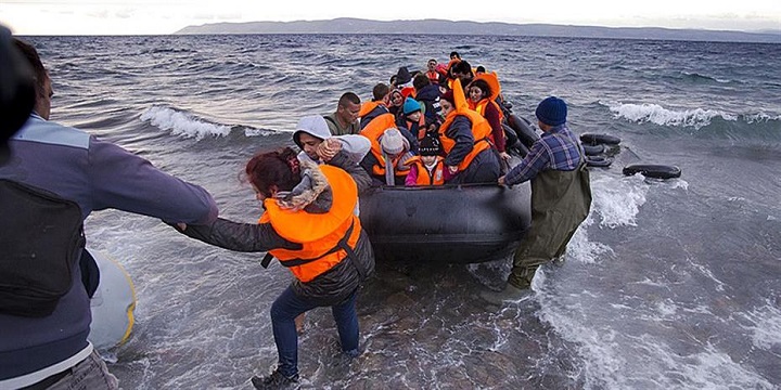 Nέο κύμα προσφύγων και μεταναστών στις ελληνικές ακτές - Φωτογραφία 1