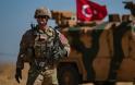 Τουρκία: Ζήτησε στρατιωτική βοήθεια από τις ΗΠΑ για τη Συρία