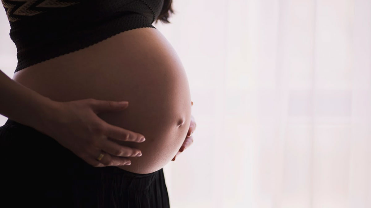 Εγκυμοσύνη: Η ανεπάρκεια αυτής της βιταμίνης μπορεί να βλάψει το παιδί - Φωτογραφία 1