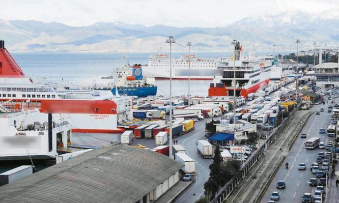 Κοροναϊός: Έκτακτα μέτρα του ΕΟΔΥ στα λιμάνια που επικοινωνούν με την Ιταλία - Φωτογραφία 1