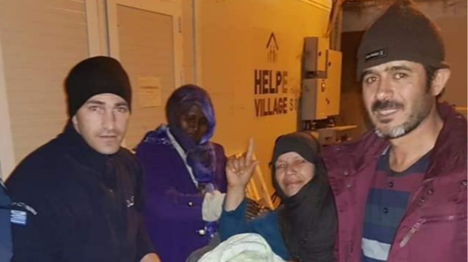 Χίος: Ειδικός φρουρός ξεγέννησε προσφυγοπούλα! - Φωτογραφία 1