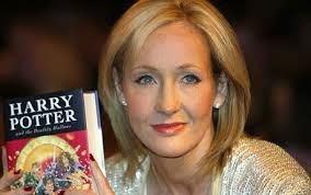Η Συγγραφέας του “Harry Potter”, J K Rowling παραδέχεται ότι ποτέ ξανά δε θα φτάσει την επιτυχία που γνώρισε - Φωτογραφία 1