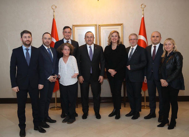 Συνάντηση Νίκου Ανδρουλάκη με τον Τούρκο Υπουργό Εξωτερικών κ. Mevlüt Çavuşoğlu στο πλαίσιο αποστολής του Ευρωπαϊκού Κοινοβουλίου - Φωτογραφία 1
