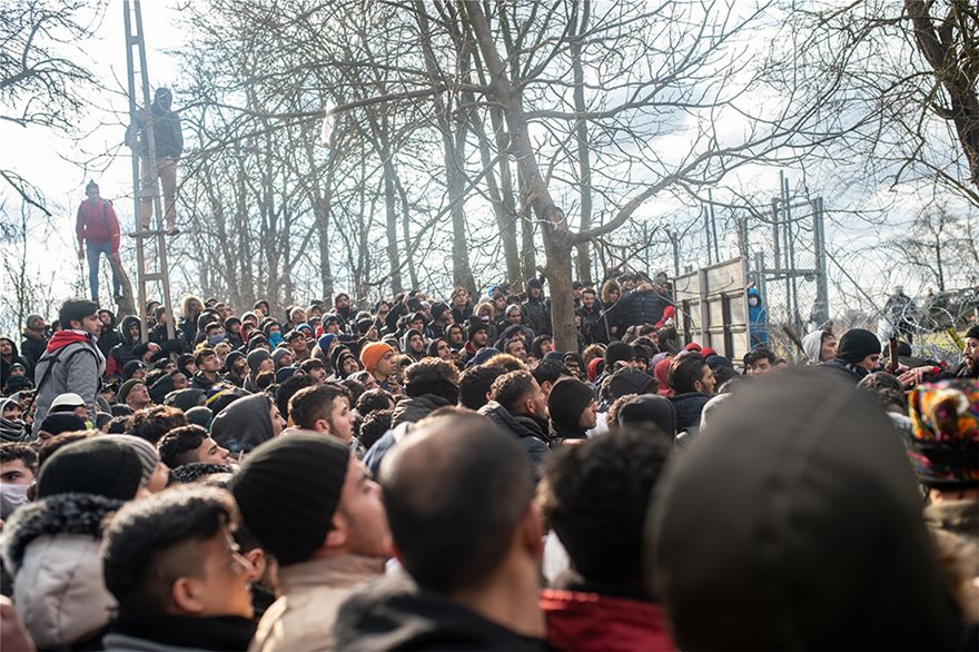 Μεταναστευτικό: Μηνύματα στα κινητά «έδειξαν» στους μετανάστες το δρόμο για τον Έβρο - Φωτογραφία 3