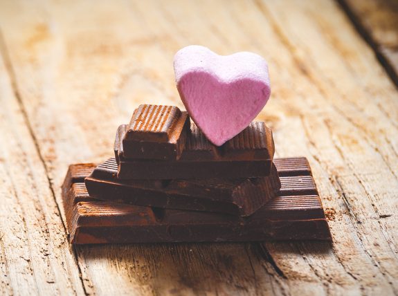 Πόσες σοκολάτες το μήνα κάνουν καλό στην καρδιά; - Φωτογραφία 1