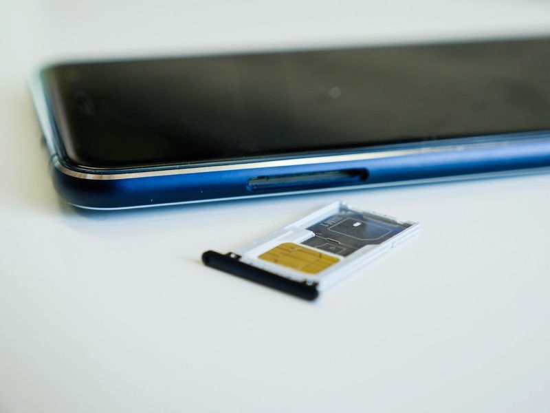 ΘΕΛΟΥΝ κατασκευή κάρτας που θα είναι ταυτόχρονα SIM και microSD - Φωτογραφία 1
