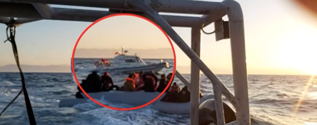 Βίντεο-ντοκουμέντο: Η τουρκική ακταιωρός που συνοδεύει τη βάρκα πριν ανατραπεί - Ένα νεκρό παιδί - Φωτογραφία 1