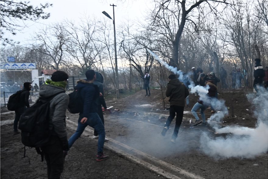 Έβρος: Μετανάστες έβαλαν φωτιά σε δασική έκταση στο χωριό Στέρνα και στο Νεοχώρι - Φωτογραφία 13