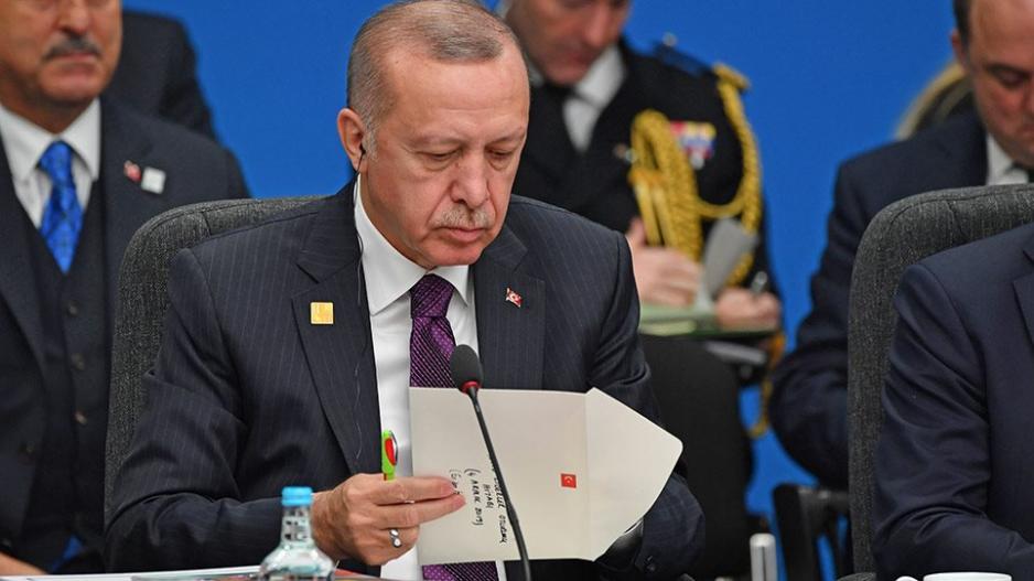Ο Ερντογάν ηττάται στην Ιντλίμπ - Συνεδριάζει «κεκλεισμένων των θυρών» η τουρκική Βουλή για τη Συρία - Φωτογραφία 1
