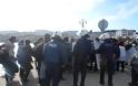 Λέσβος: Εκατοντάδες μετανάστες στο λιμάνι της Μυτιλήνης λόγω fake news..