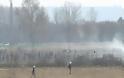 Έβρος: Επεισόδια στις Καστανιές – Μετανάστες πετούν χημικά στους αστυνομικούς