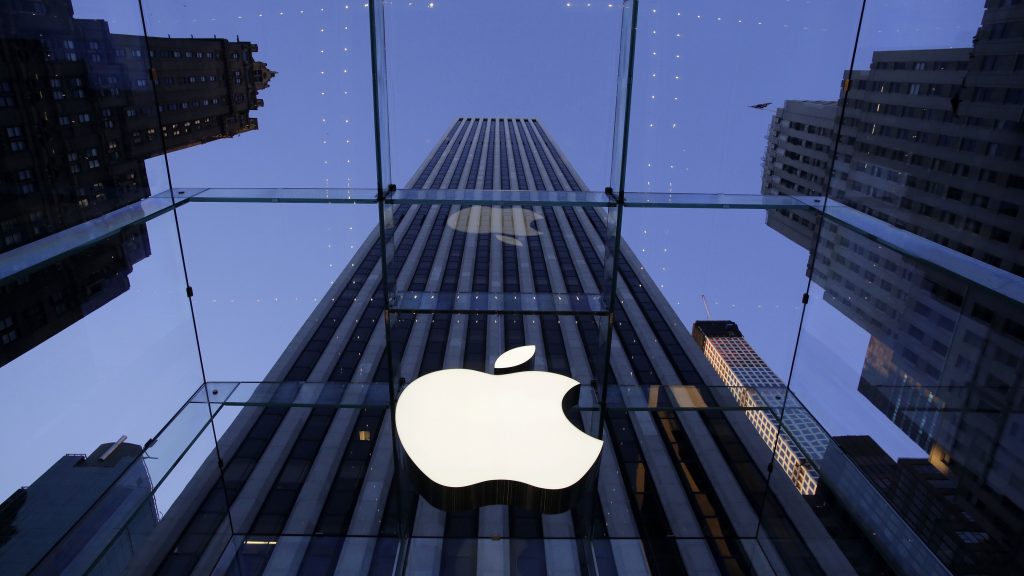H Apple καλεί τους υπαλλήλους της να εργάζονται από το σπίτι - Φωτογραφία 1