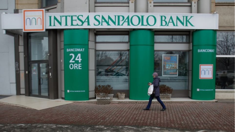 Η τράπεζα Intesa Sanpaolo δωρίζει €100 εκατ. στο κράτος - Φωτογραφία 1