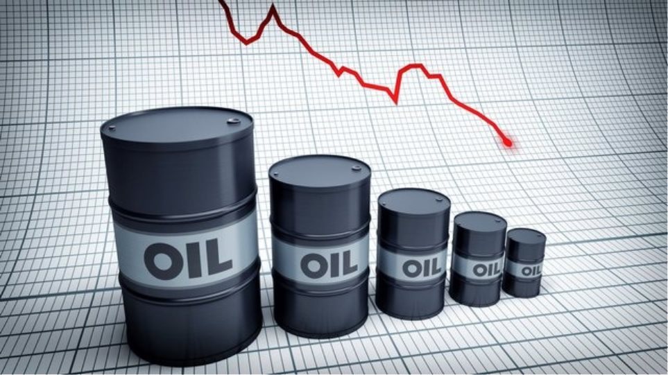 «Γκρεμίζεται» το πετρέλαιο: Έπεσε 30% με το που άνοιξαν οι αγορές - Φωτογραφία 1
