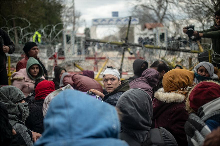 Μετανάστες στα σύνορα: Μάχη στις Καστανιές - Φόβοι για τουρκική προβοκάτσια - Φωτογραφία 4