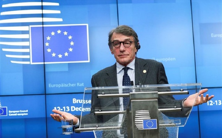 Covid-19: Σε κατ'οίκον περιορισμό ο πρόεδρος του Ευρωπαϊκού Κοινοβουλίου - Φωτογραφία 1