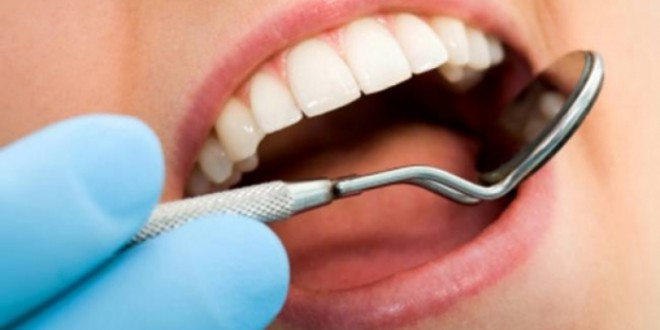 Μόνο τα έκτακτα περιστατικά στα οδοντιατρεία - Φωτογραφία 1