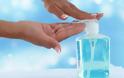 Αντισηπτικό τζελ VS πλύσιμο χεριών με σαπούνι: Τι ισχύει τελικά;