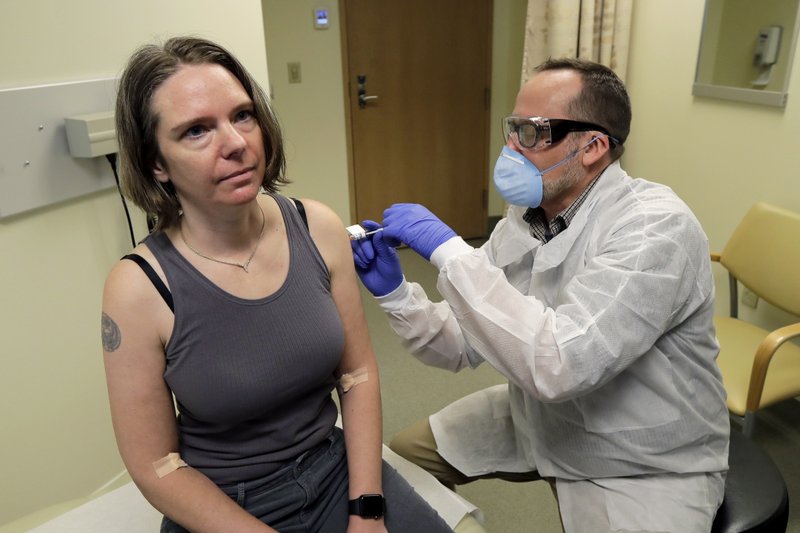 ΗΠΑ: Το πρώτο πειραματικό εμβόλιο κατά του κορωνοϊού είναι γεγονός - Δοκιμάστηκε σε 43χρονη εθελόντρια - Φωτογραφία 1
