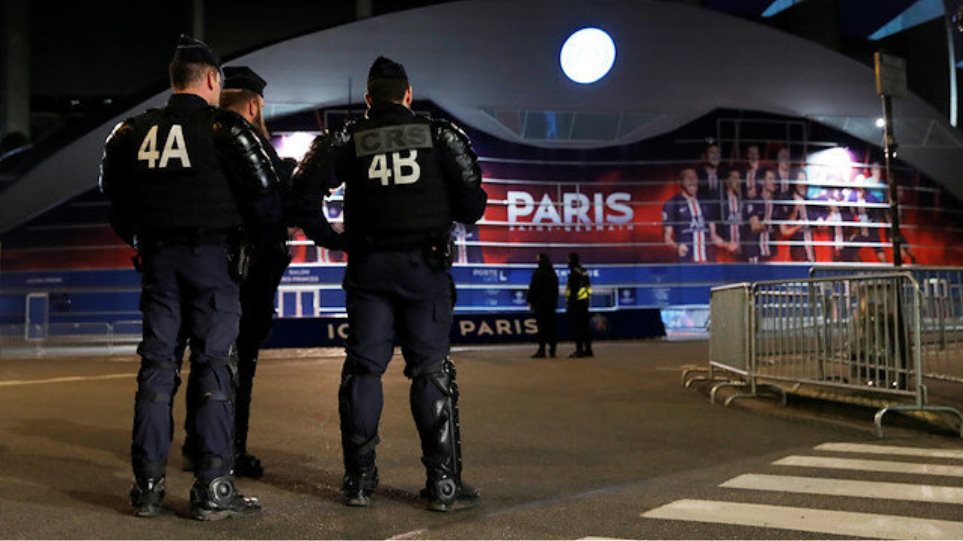 Γαλλία βγάζει 100.000 αστυνομικούς στους δρόμους - Φωτογραφία 1