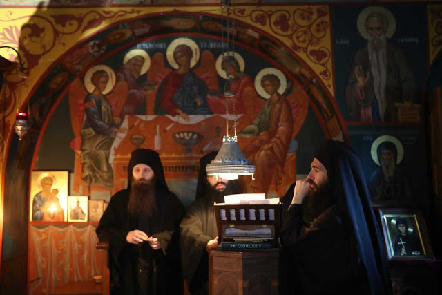 13333 - Φωτογραφίες από την πρώτη Θεία Λειτουργία στο παρεκκλήσι του Οσίου Ιωσήφ του Ησυχαστή - Φωτογραφία 4