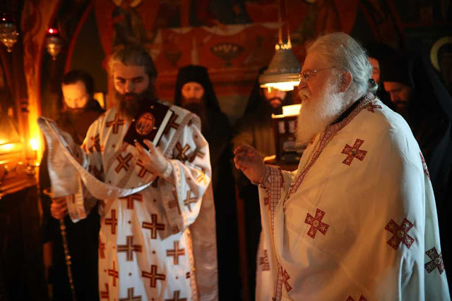 13333 - Φωτογραφίες από την πρώτη Θεία Λειτουργία στο παρεκκλήσι του Οσίου Ιωσήφ του Ησυχαστή - Φωτογραφία 6