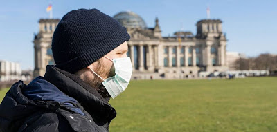 Ινστιτούτο Ρόμπερτ Κοχ: Κίνδυνος για 10 εκατ. κρούσματα στην Γερμανία - Φωτογραφία 1