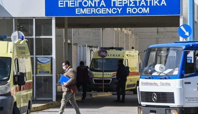 Κορονοϊός: Στους 17 οι νεκροί στην Ελλάδα -Κατέληξαν ένας 64χρονος και ένας 78χρονος - Φωτογραφία 1