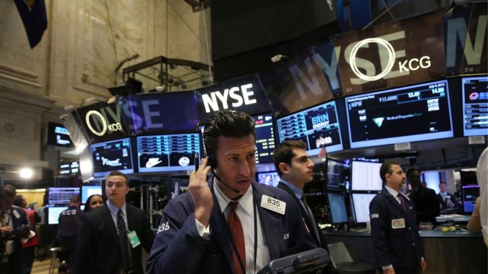 Wall Street: Συνεχίζεται «χωρίς φρένο» η πτώση - Φωτογραφία 1