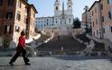 Ιταλία: Άλλοι 651 θάνατοι σε μια ημέρα - Στους σχεδόν 5.500 οι νεκροί