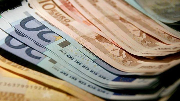 Κορονοϊός: Αυτή είναι η απόφαση για τα 600 ευρώ -Ποιοι θα τα πάρουν - Φωτογραφία 1