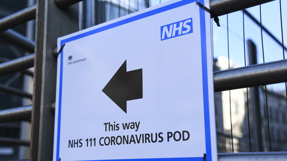 Κορωνοϊός: «Διαρκές τσουνάμι» ασθενών σε νοσοκομεία του Λονδίνου - Φωτογραφία 1