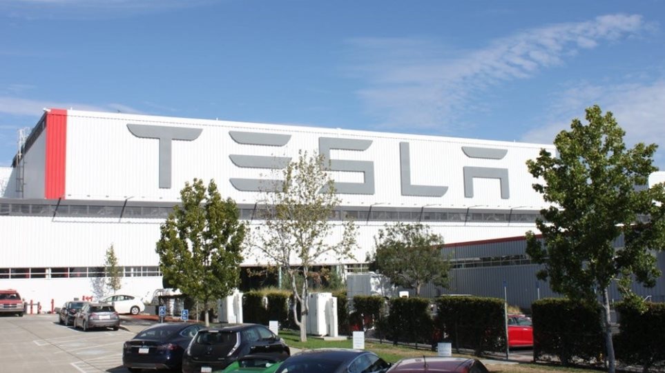 Στοπ στην παραγωγή του Tesla Model Y - Φωτογραφία 1