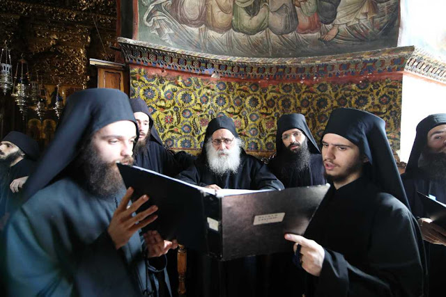 13455 - Το Μυστήριο του Αγίου Ευχελαίου. Φωτογραφίες από την Ιερά Μονή Βατοπαιδίου - Φωτογραφία 19