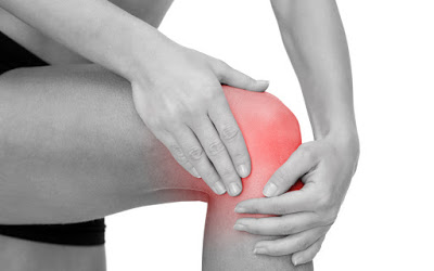 Πόνος στο γόνατο. Που οφείλεται; Τρόποι αντιμετώπισης στο σπίτι με ασκήσεις και σωστή διατροφή - Φωτογραφία 1