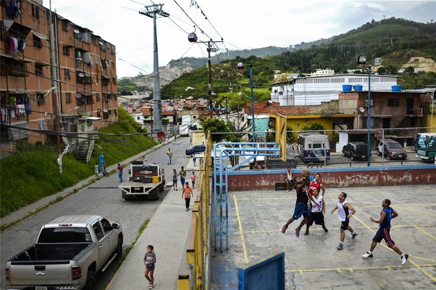 Βενεζουέλα: Το πάρτι των «Μαδουρόπαιδων» με sex, drugs και Covid-19 - Φωτογραφία 3