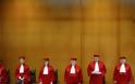 Γερμανία: Συνταγματική η απαγόρευση των θρησκευτικών συναθροίσεων