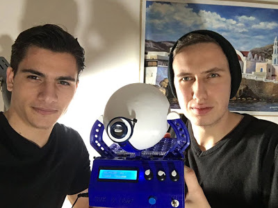 Δυο φοιτητές από την Κρήτη κατασκεύασαν αναπνευστήρα χρησιμοποιώντας εκτυπωτή 3D - Φωτογραφία 1