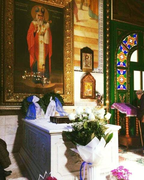 Ο πρώτος Τάφος του Εθνομάρτυρα αγίου Γρηγορίου Ε΄ στον Ναό της Αγίας Τριάδος στην Οδησσό - Φωτογραφία 1
