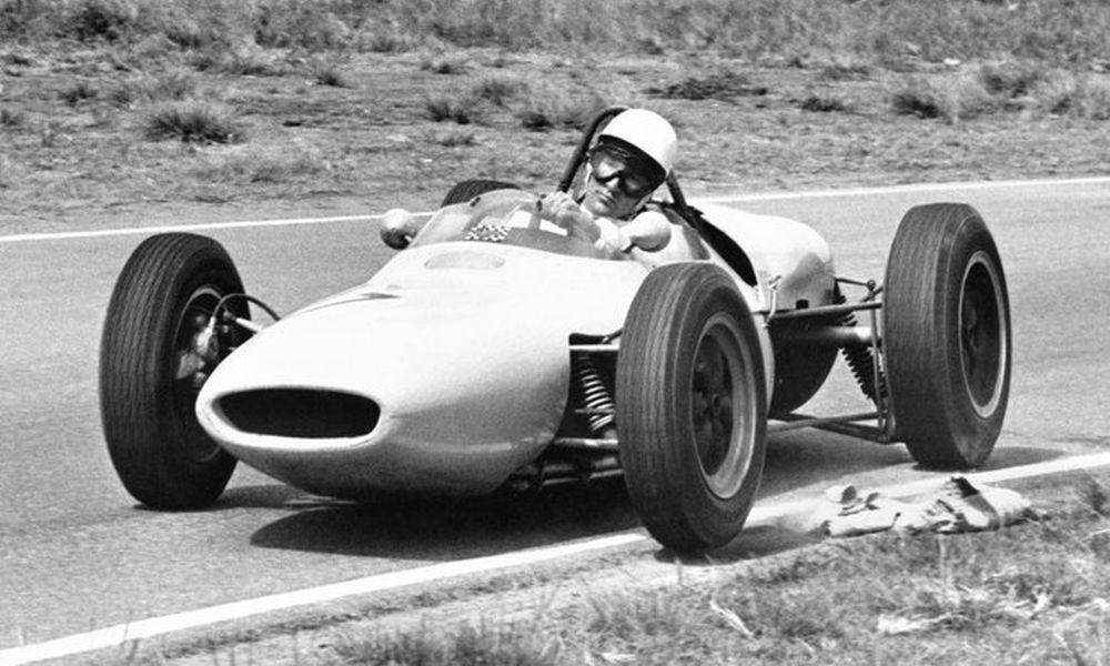 «Έφυγε» ο σπουδαίος Sir Stirling Moss - Φωτογραφία 2