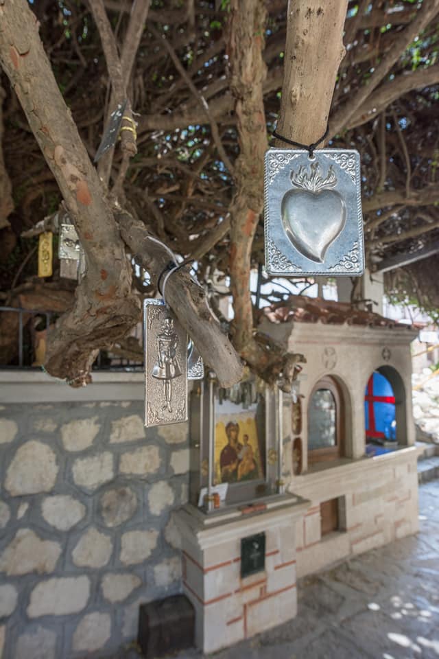 Παναγία η Παλιανή: Η «Κρητικιά Μυρτιδιώτισσα» (24 Σεπτεμβρίου) - Φωτογραφία 3