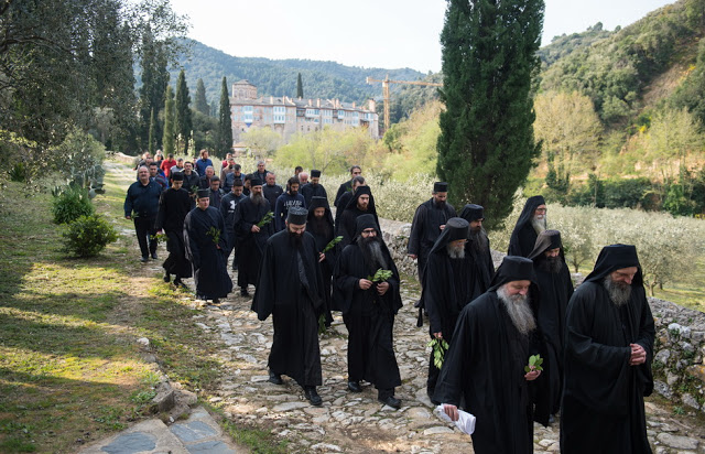 13497 - Ιερά Μονή Χιλιανδαρίου. Κυριακή των Βαΐων, η Θεία Λειτουργία και η Λιτανεία (φωτογραφίες) - Φωτογραφία 51