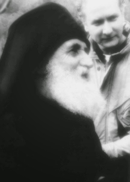 ΘΗΣΑΥΡΟΣ! Δεκάδες φωτογραφίες του αγαπημένου μας Αγίου Γέροντος Παϊσίου του Αγιορέιτου - Φωτογραφία 148