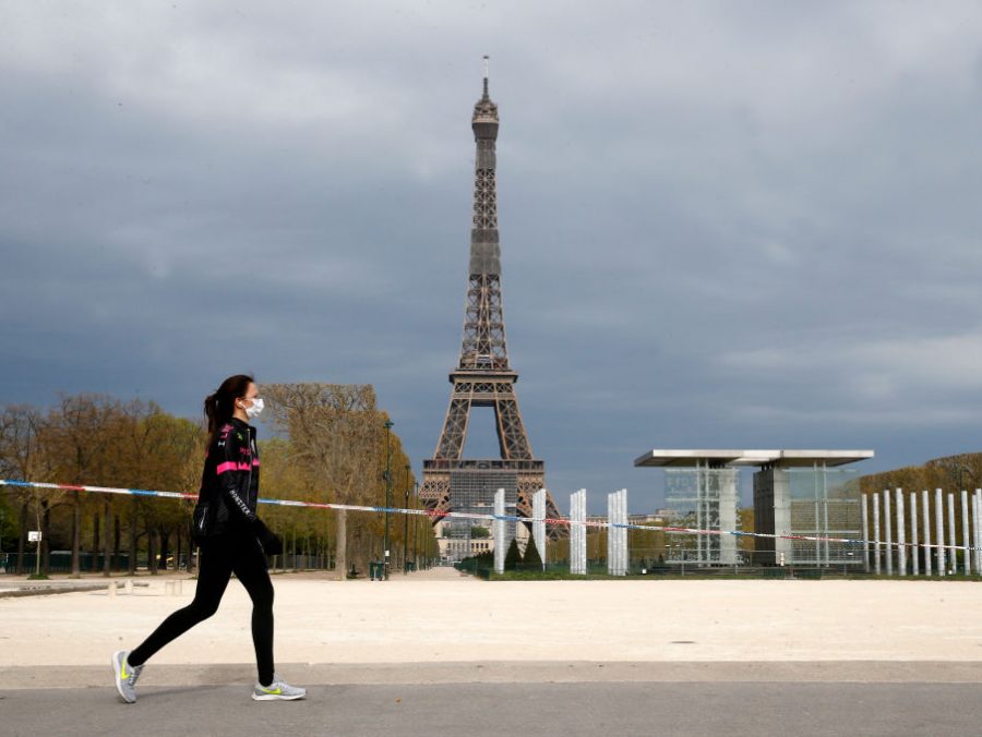 Οι δρόμοι του Παρισιού σε καραντίνα η πόλη του Φωτός χωρίς τους τουρίστες της; - Φωτογραφία 1