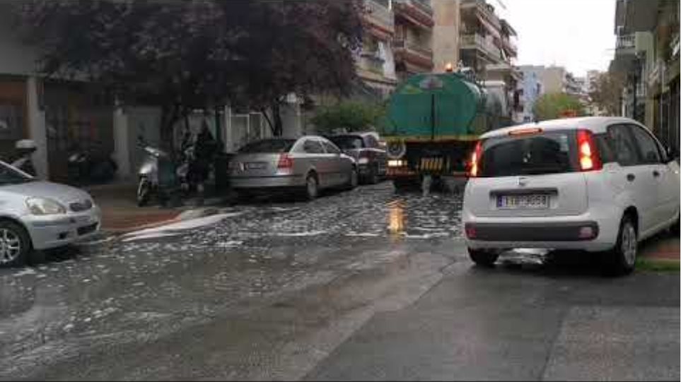 Νεάπολη: Απολύμανση στη γειτονιά του 35χρονου - Φωτογραφία 2