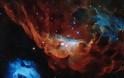 Hubble: Η εντυπωσιακή εικόνα των 30ών γενεθλίων του - Φωτογραφία 1