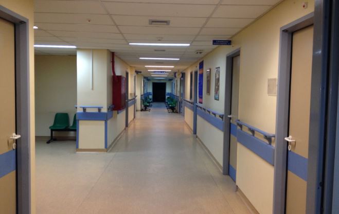 Σημαντική ελάττωση των επισκέψεων στα νοσοκομεία ακόμα και για σοβαρά περιστατικά - Φωτογραφία 1