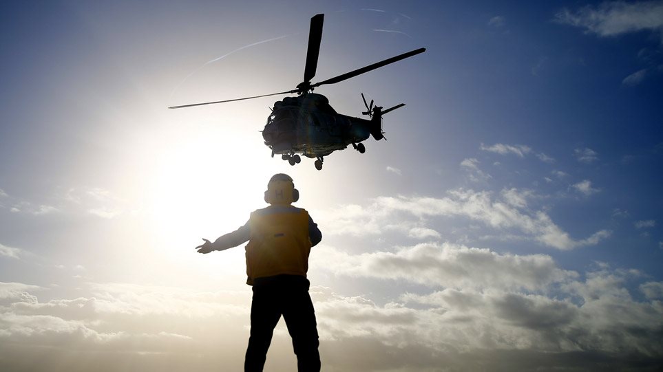 Ελικόπτερο του ΝΑΤΟ συνετρίβη ανοιχτά της Κεφαλονιάς: Ελληνικές δυνάμεις στην επιχείρηση αναζήτησης - Φωτογραφία 1