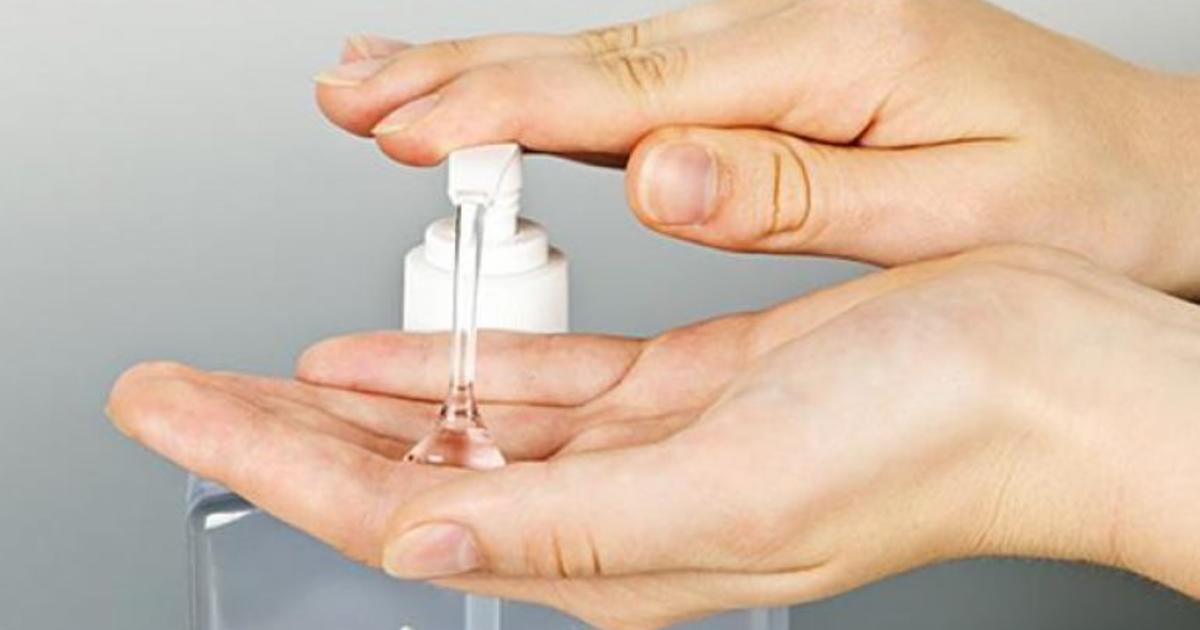 Χέρια: Πώς να αντιμετωπίσετε την ξηροδερμία από το σαπούνισμα και τα απολυμαντικά - Φωτογραφία 1